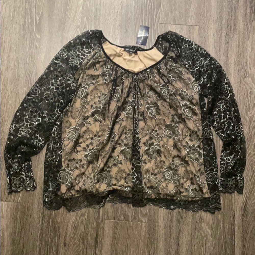 Max Edition Women’s  Floral overlay Blouse